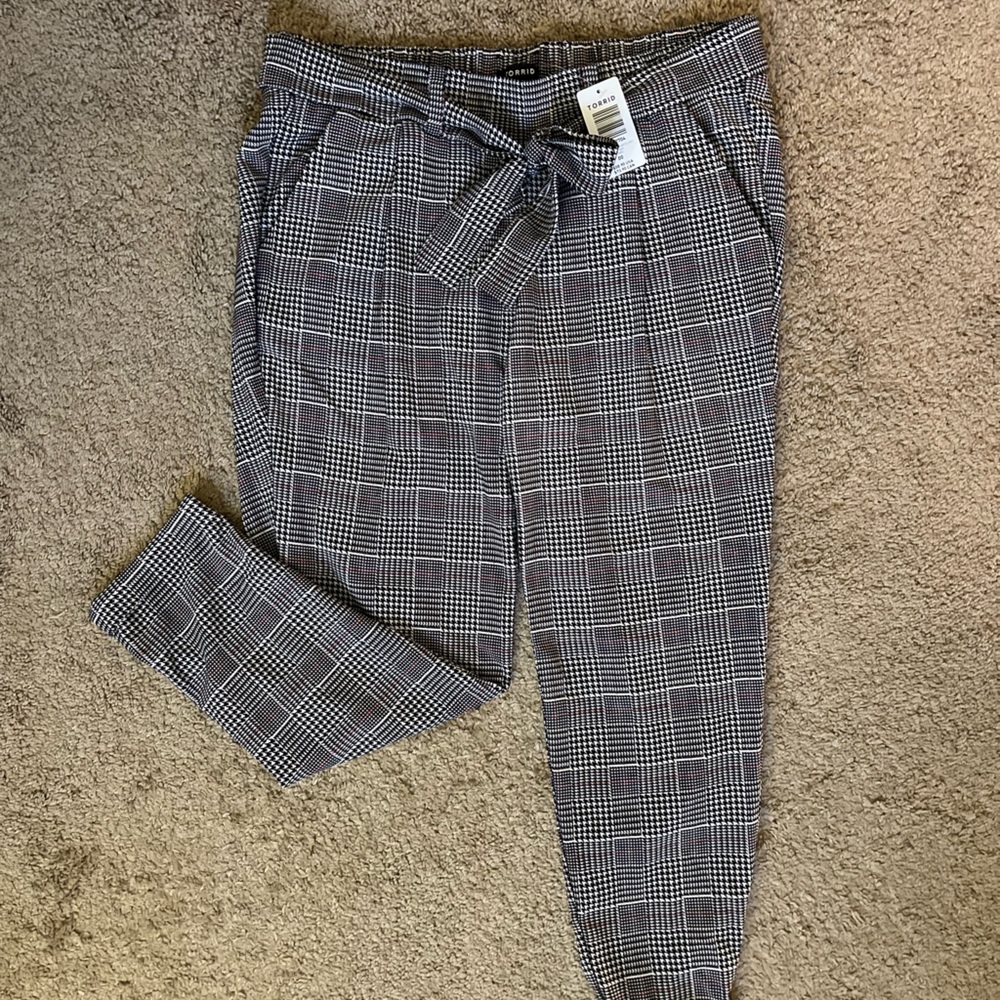 ❌SOLD❌ Torrid Houndstooth dress pants | 00